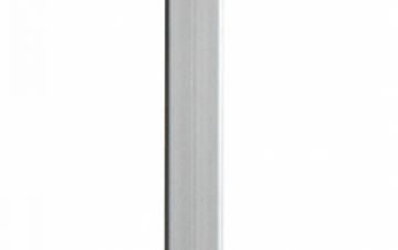 Telescopic vertical pole with mounting plate. Crédits : 